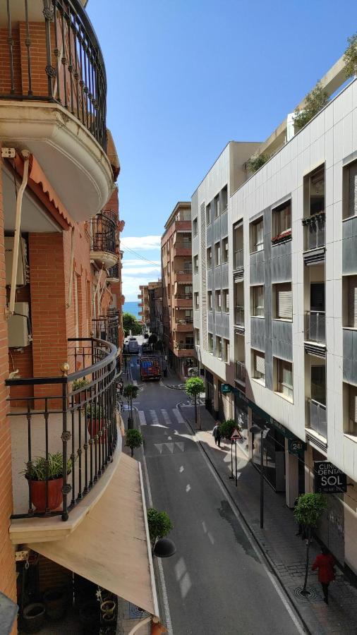 Pizarro By Seaward Suites Villajoyosa Room photo